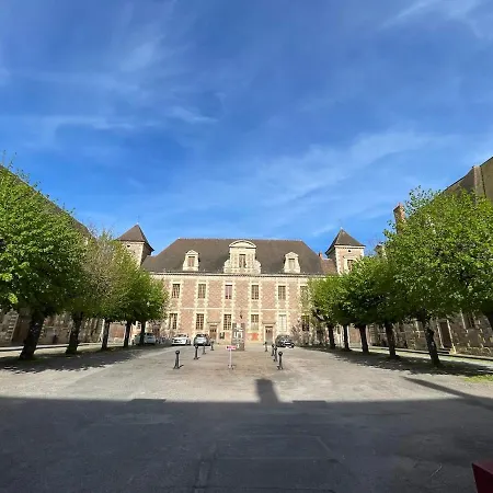 Le Banville - Lumineux Proche Hopital Apartment *