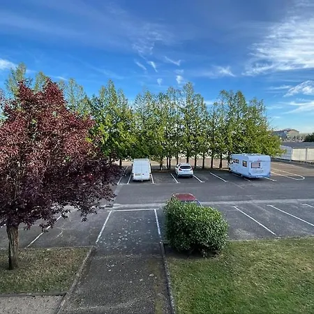 Le Banville - Lumineux Proche Hopital * Moulins (Allier)