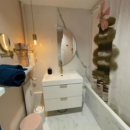 Le Banville - Lumineux Proche Hopital Apartment
